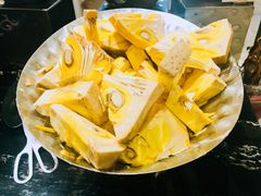 -东方红海鲜百汇(国际大厦店)