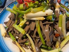 -华盛园卷子王农家菜水库鱼