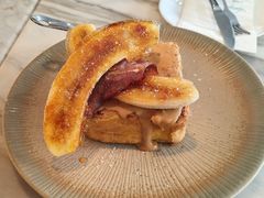 猫王花生酱香蕉吐司-the rug 飞毯 (朝阳公园店)