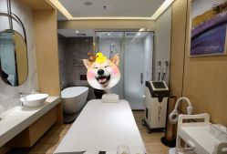 -香港倾城国际·美容美体中心