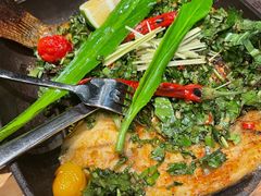 香茅草烤罗非鱼-云海肴·汽锅鸡·云南代表菜(天山百盛优客店)