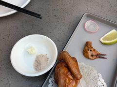 -郑猛记石岐鸽主题餐厅(长江店)