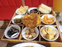 -鸡遇虾煲干锅火锅(小寨金莎店)