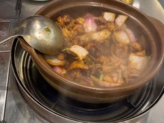-胡须佬鸡煲四季火锅店(石厦西村直营店)