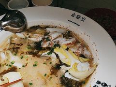 -渔语鱼酸菜鱼新川菜(来福士店)