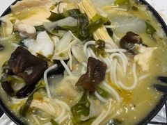 -肥汁米蘭香港米线(长宁来福士店)