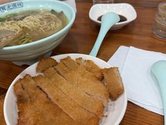 -潘国仙耳光馄饨(黄家阙路店)