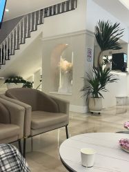 -广州健丽·去眼袋医疗美容机构