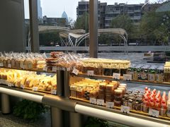 -巴黎优朵烘焙馆(菱角湖壹号店)