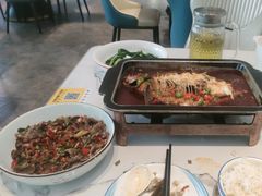 -一品味庄·地标武昌鱼·藕汤湖北菜(黄鹤楼店)