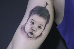-怪咖纹身刺青