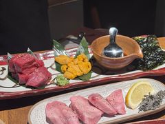 -炼火烤肉店