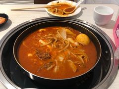 -三清洞摩西韩式年糕火锅(威高广场店)