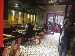 大堂-三国惹火烤肉·中日韩烤肉集合店(百草路店)
