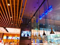 -巴黎贝甜(大宁国际商业广场店)