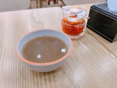 -瑞霖·隆江猪脚饭