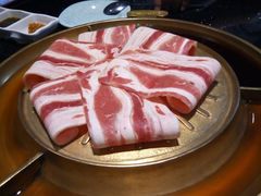 -猪啊牛呀羊啊铜盘烤肉(正大广场店)