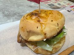 -必胜客(滨江店)