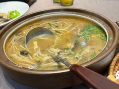 -香山湖家家宴(中山陵店)