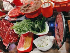 -醉董牛川派鲜肉自选火锅(烟台店)