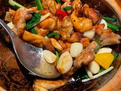 啫啫海鲜鸡-荣小馆(杭州大厦店)