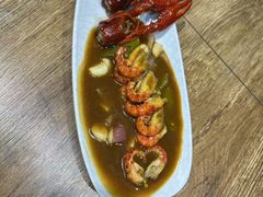 -叶派龙虾•招牌香辣蟹·海鲜(中海国际店)