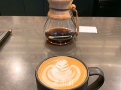 -星巴克臻选(上海虹桥新天地三店)