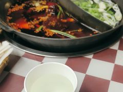 -赵美丽·重庆社区火锅·直营店(火车东站·中豪国际店)