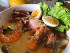 -Kat's Kitchen