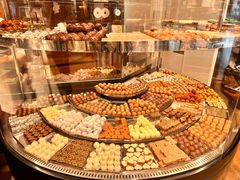 -Laderach 莱德拉(上海环贸iapm店)