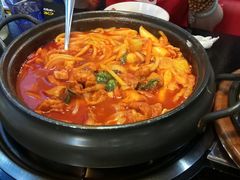 -BHC炸鸡(明洞总店)