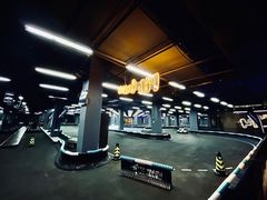 -e赛道卡丁车
