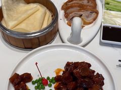 -梅利汴京烤鸭•开封豫菜地标店(东大街店)
