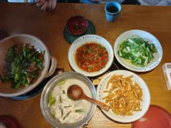 -吃饭皇帝大·土家民族菜(武陵源店)