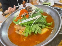 -喇喇排骨火锅·传统韩式脊骨汤(望京西园总店)