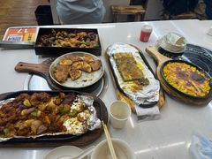 -老东镇啤酒屋海鲜加工·蒸汽海鲜·海鲜烧烤(台东店)