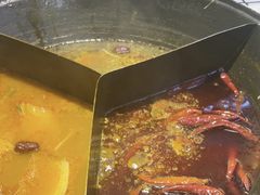 -巴卤社老火锅(财富店)
