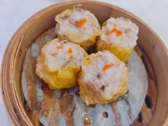 蟹子烧卖皇-万山楼海鲜酒家·二十三年老字号