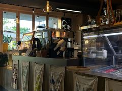 -ommo cafe(半岛城邦店)