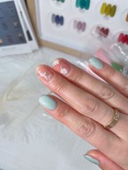 -董小姐日式美甲美睫·皮肤管理