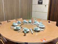 -荣基四海一家·家常菜·海鲜大排档(新安店)