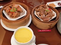 -广州中心皇冠假日酒店·百粤楼
