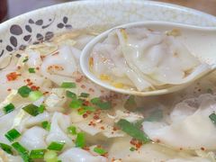 小馄饨-黄阿姨锅贴大王(万航渡路店)