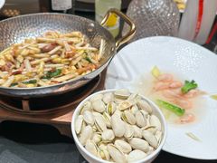 -新天明砂锅鱼头煲