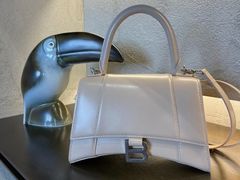 -BALENCIAGA(恒隆广场店)