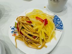 小菜-德元兰州纯汤牛肉面(龙阳路店)
