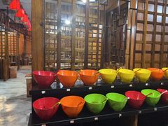 -果松木炭酸菜铜火锅·外婆参鸡汤