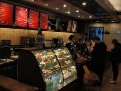 -星巴克(武汉欧利新天地店)
