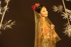 点击看大图 -盘子女人坊古装写真摄影(天津总店)