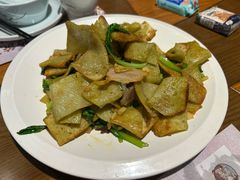 -黄泥岗·地道湖北菜(奥特莱斯店)